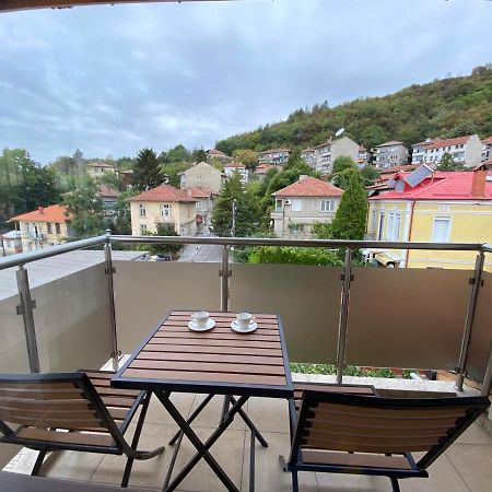 Coziness And Comfort In The Old Town Veliko Tarnovo Exterior photo